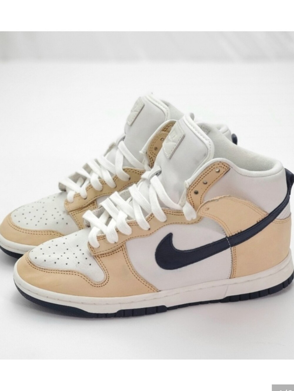 Nike Dunk High Premium White/Sesame Women’s Leather Athletic Sneakers Size 7